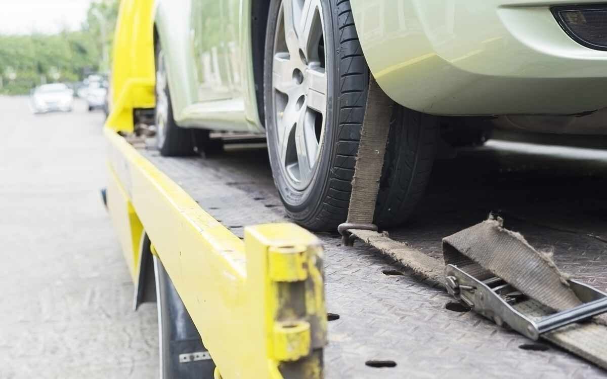 Sümer Oto Kurtarma çekici hizmeti